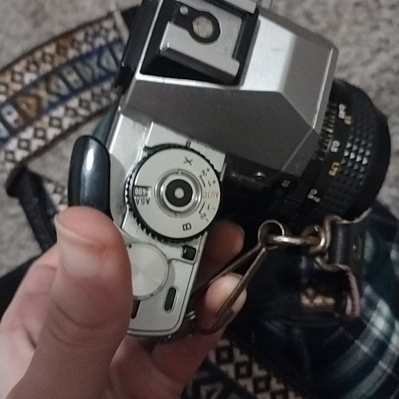 Vintage Japanese camera - Picture 3 of 5